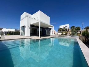 New Luxury Villa with private pool in Las Colinas golf resort LC3